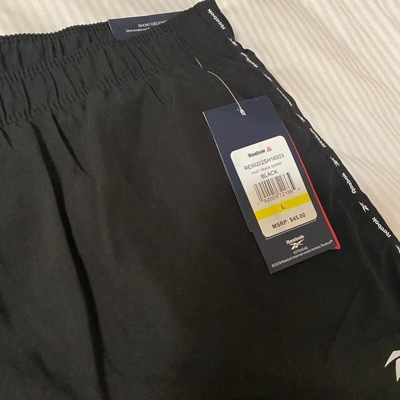 Reebok Relaxed Short Size L - Picture 2 of 5